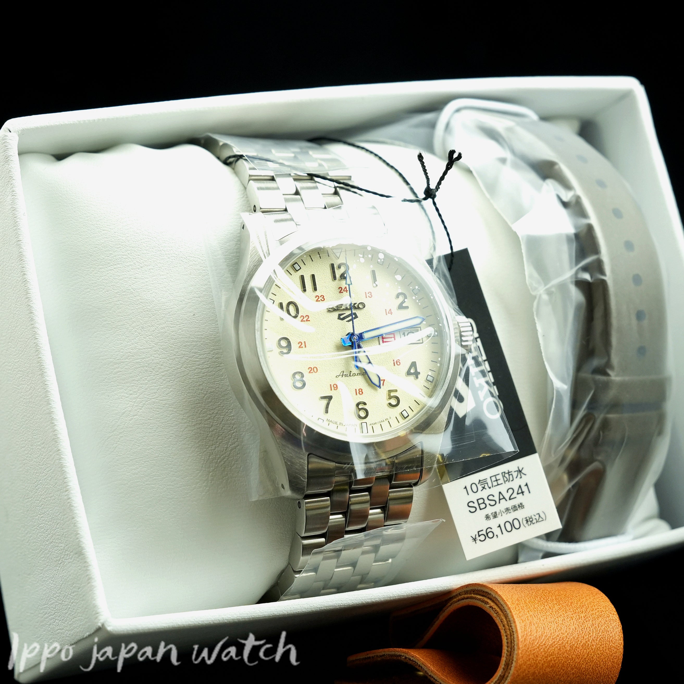 SEIKO 5 SBSA241 4R36 Mechanical watchScheduled to be released in